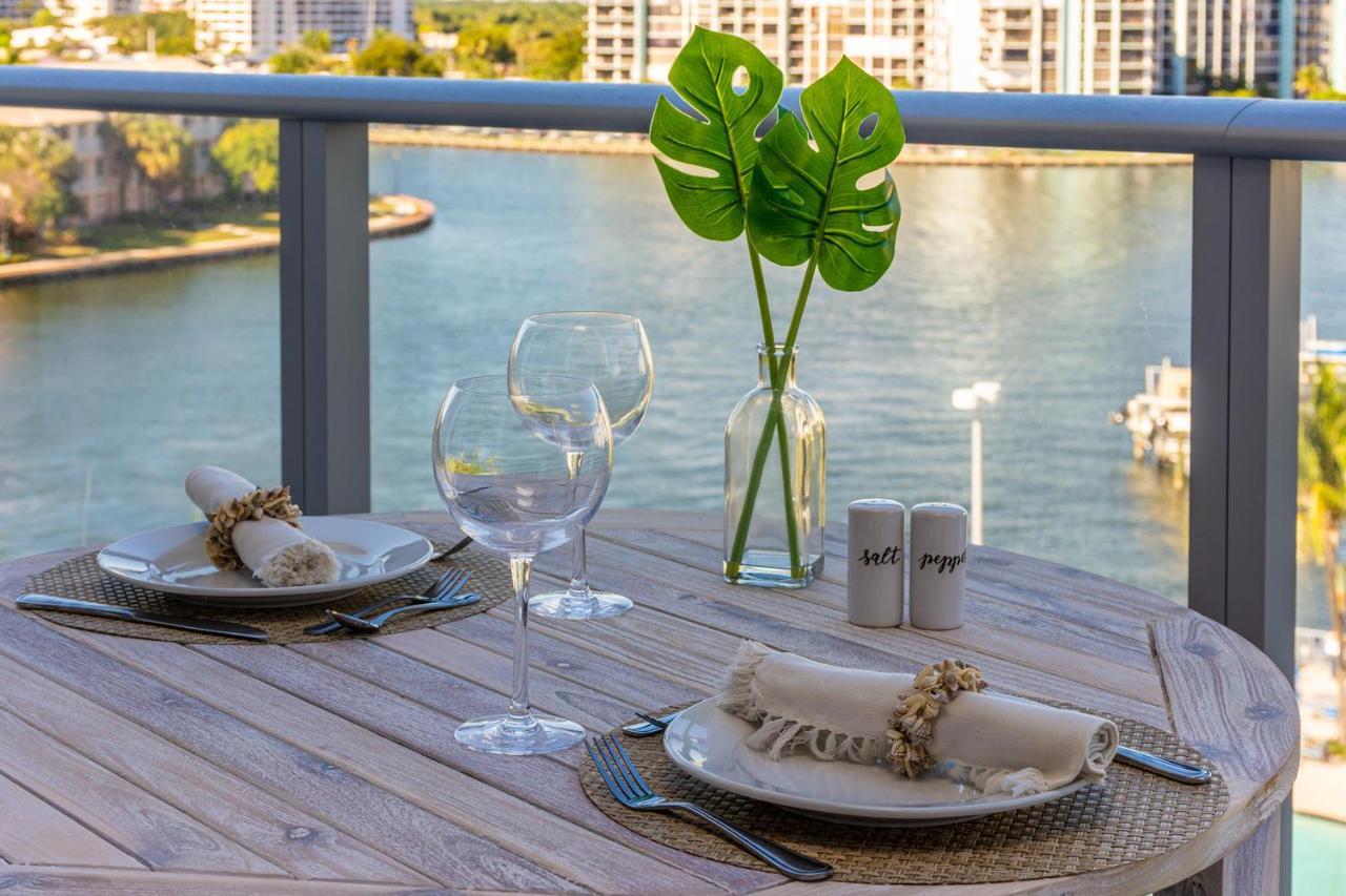 Espectacular Condo Esquina Beach House Hollywood Apartamento Luaran gambar