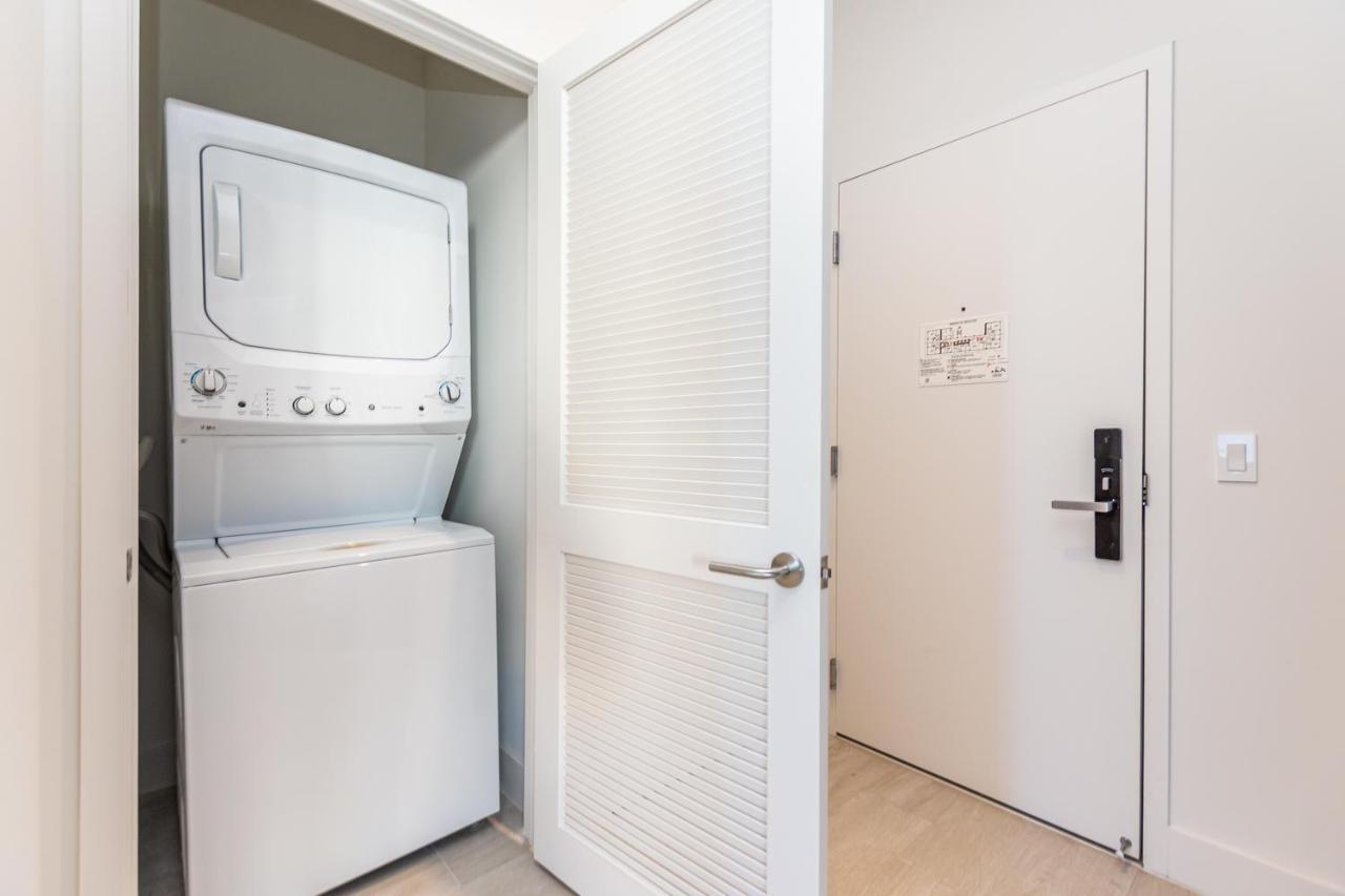 Espectacular Condo Esquina Beach House Hollywood Apartamento Luaran gambar
