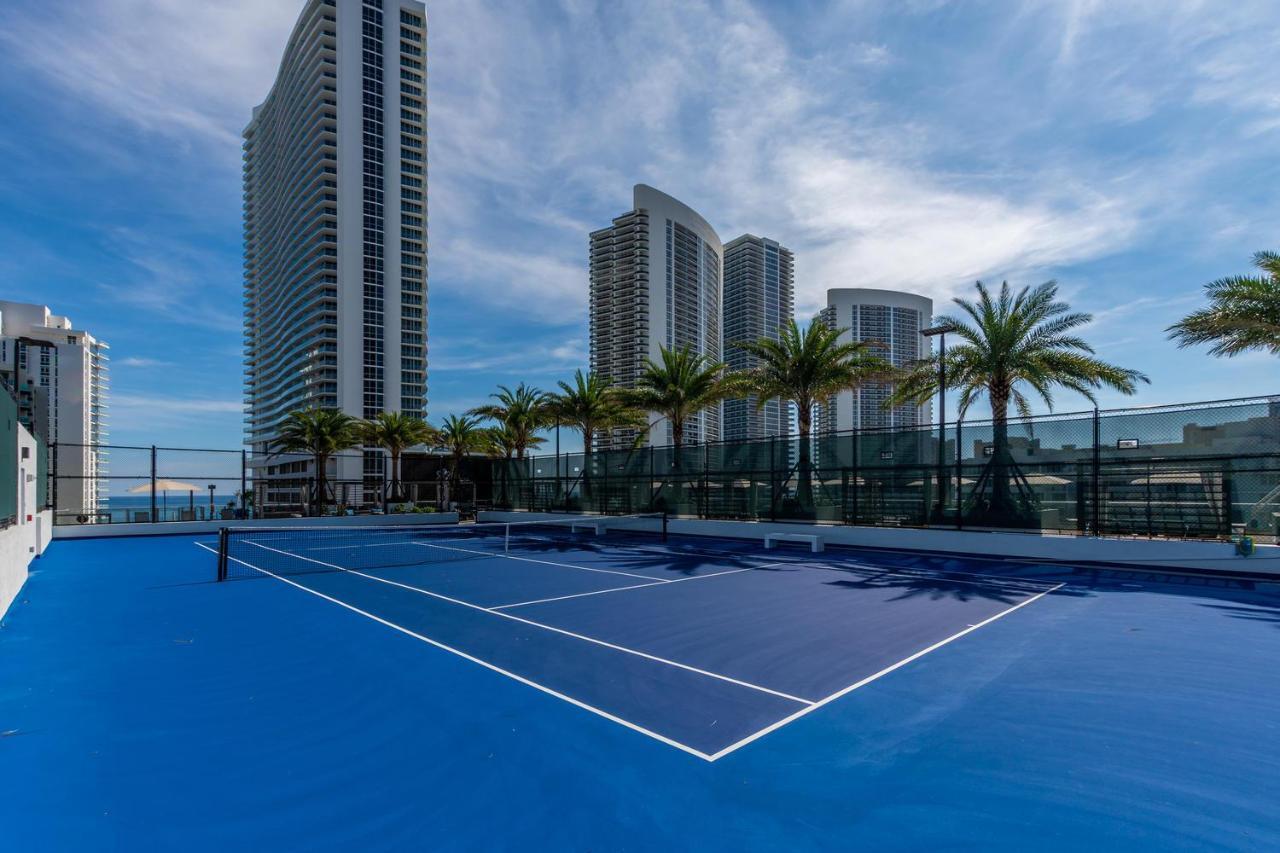 Espectacular Condo Esquina Beach House Hollywood Apartamento Luaran gambar