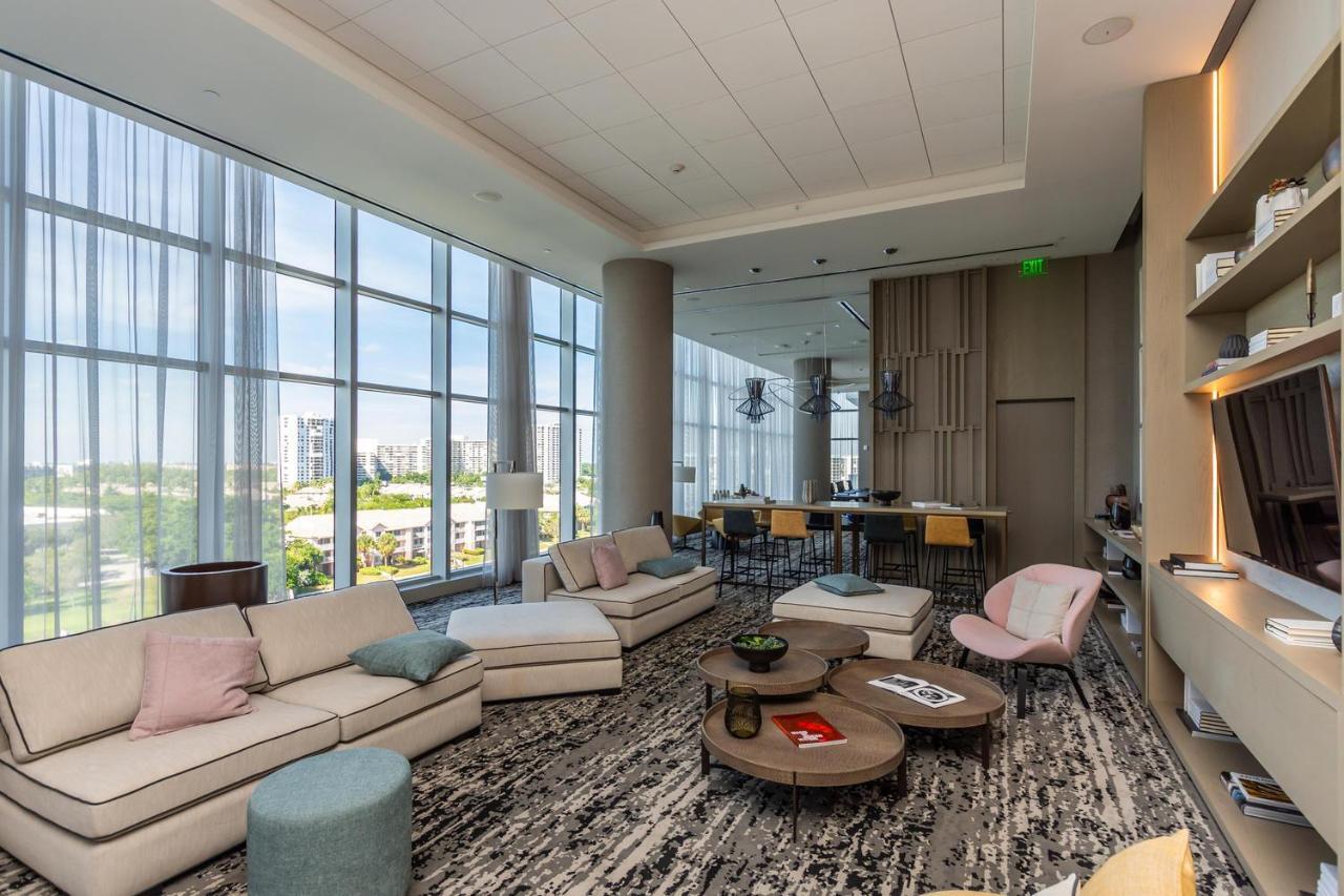 Espectacular Condo Esquina Beach House Hollywood Apartamento Luaran gambar