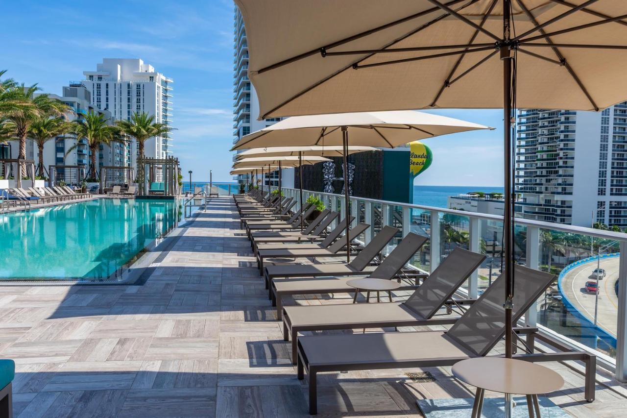 Espectacular Condo Esquina Beach House Hollywood Apartamento Luaran gambar